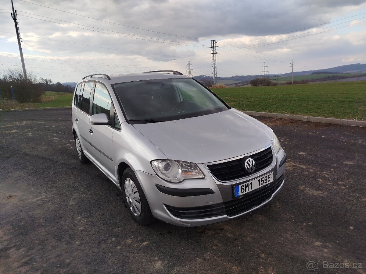 VW Touran 1.9 TDI - 6