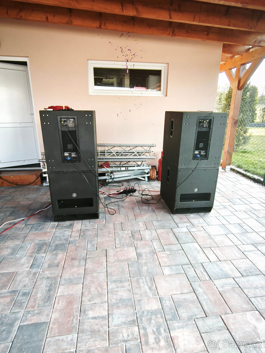 Yamaha DXS 18 subwofer - 6