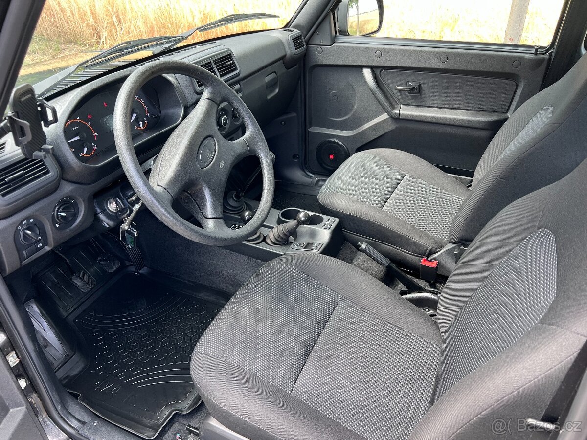 Lada Niva, 4x4 Luxe Klimatizace 2025 r.v. - 6