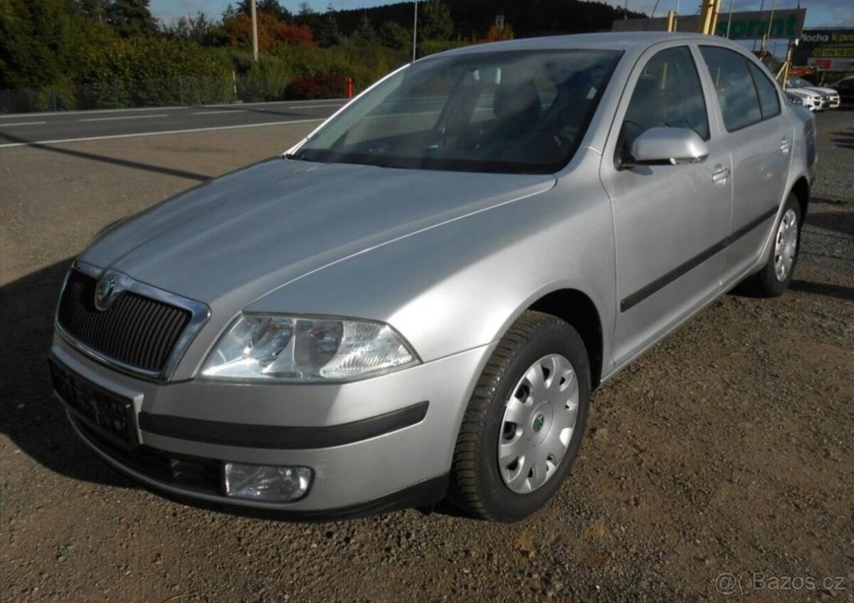 Škoda Octavia 1,6 i 75 kW DIGIKLIMA Serviska benzín - 6