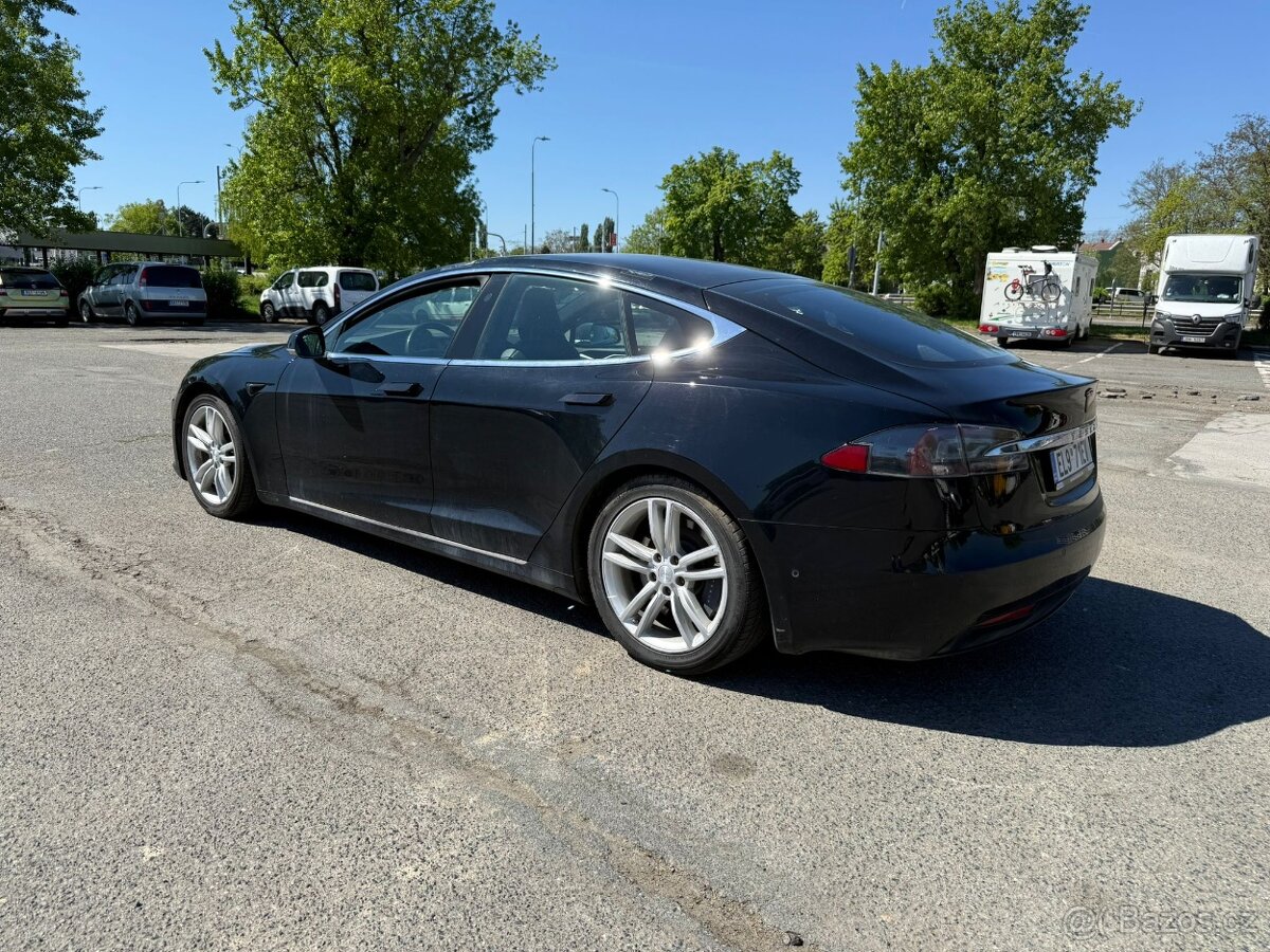 Tesla Model S 2019 Raven - 6