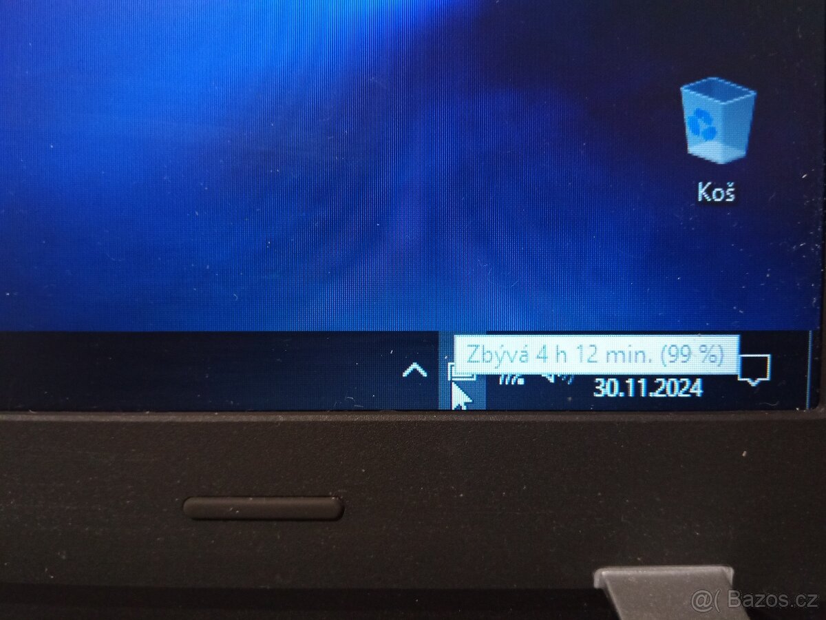 24....Lenovo E550 - 6