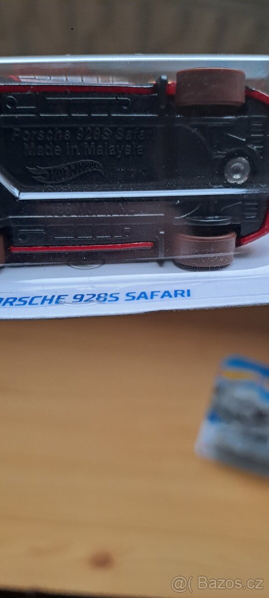 Hot Wheels - 6