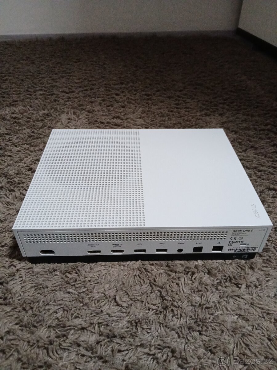 Xbox One S + Xbox Series S ovladač + dobíjecí stanice - 6