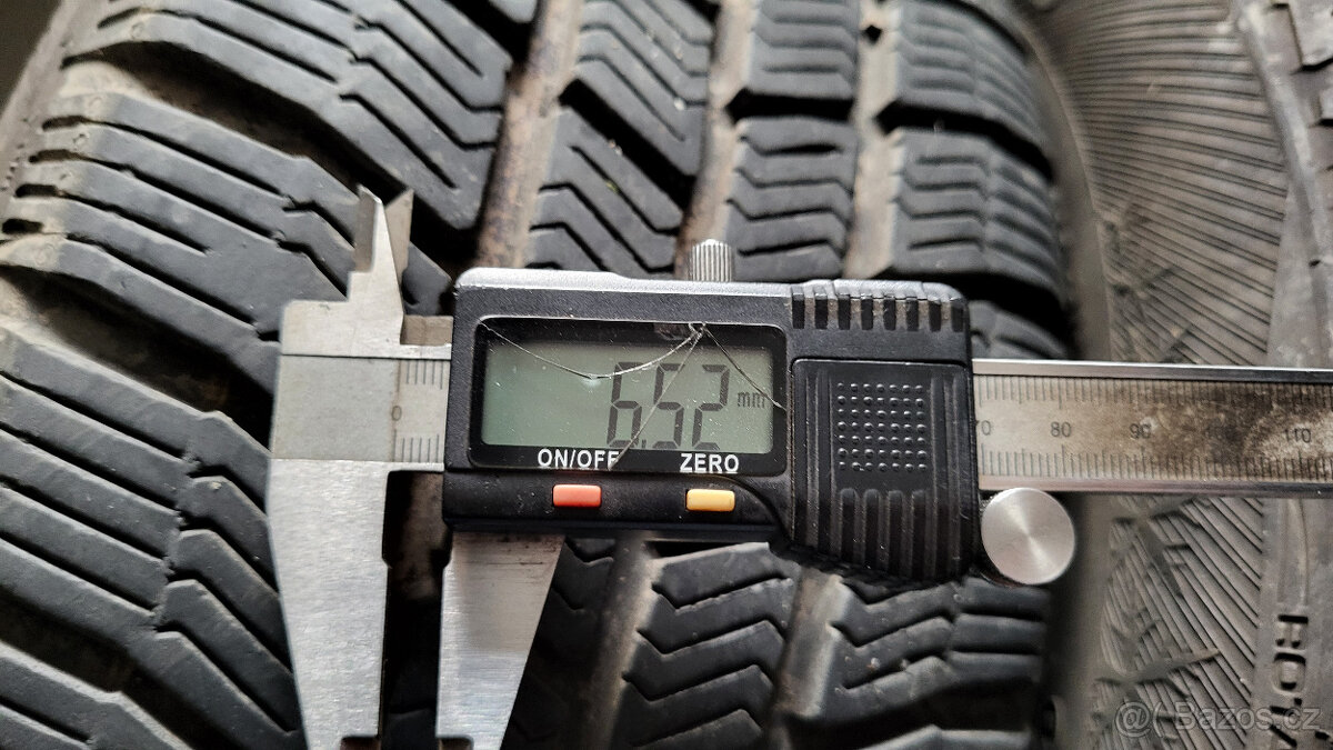 Pěkná zimní kola 15" 5x112 ET43 Octavia 3 + Golf 7 - 6