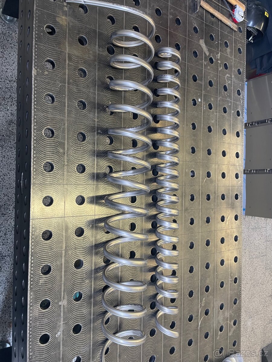 Nerezová spirála - 6