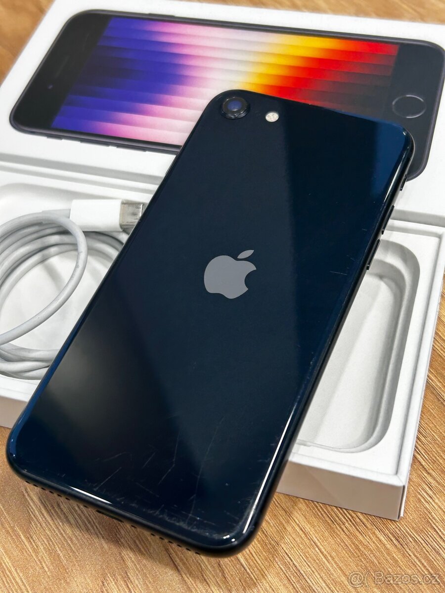 Apple iPhone SE 2022 64GB černý - 6