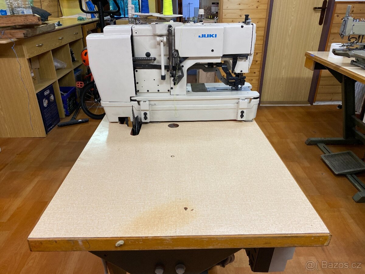 JUKI LBH 780 - dírkovací stroj - 6