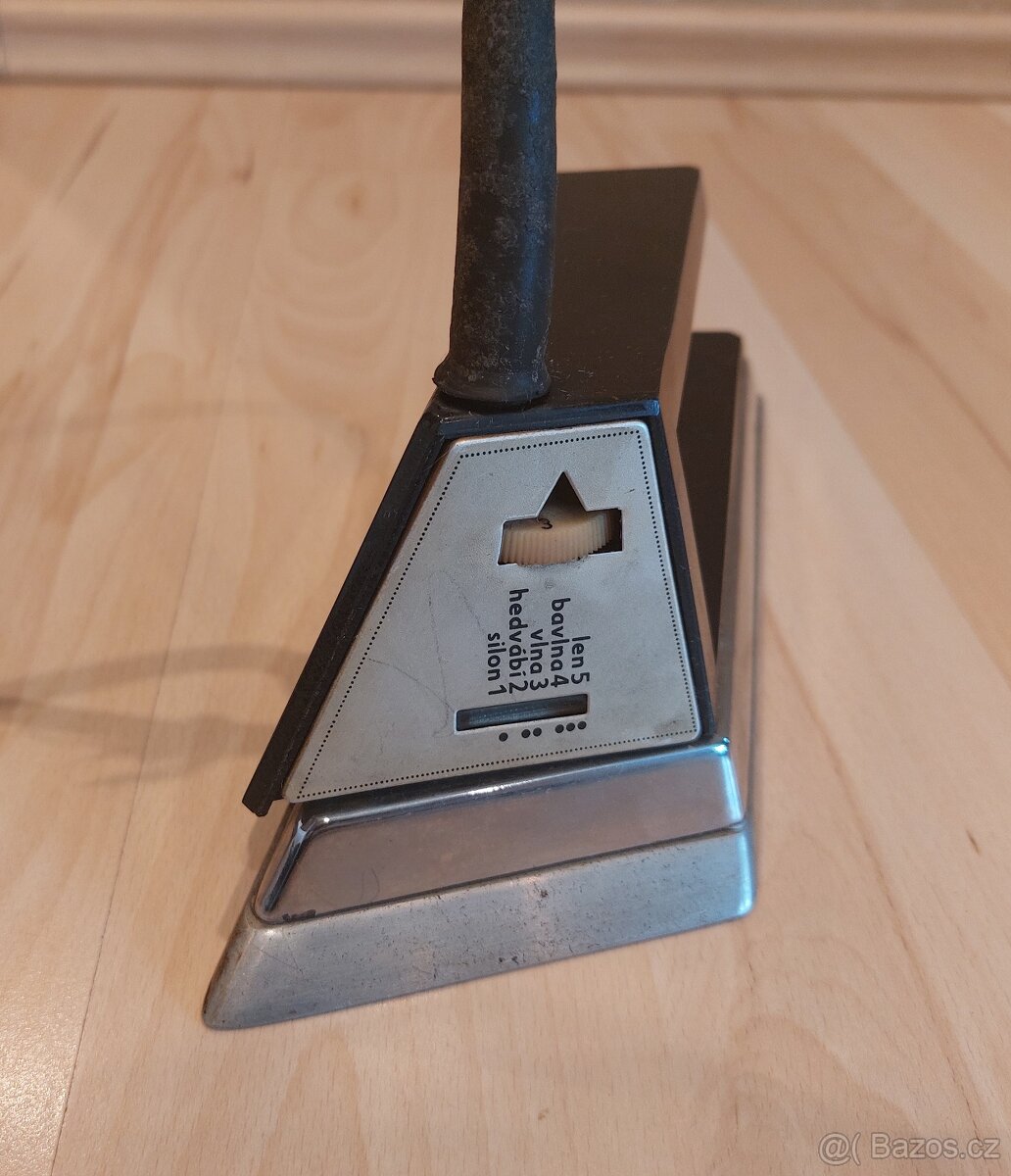 Žehličky - retro - 6