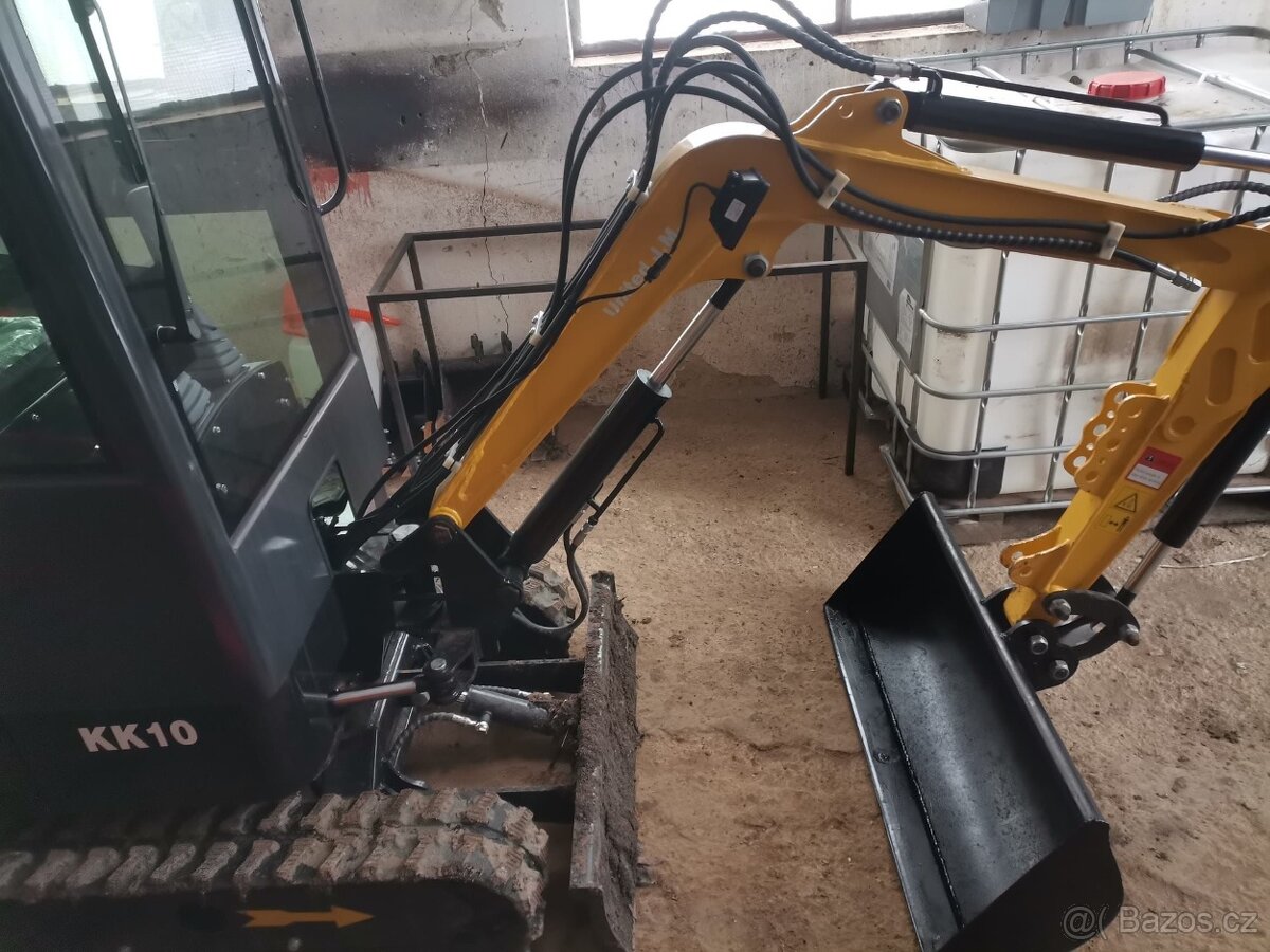 Minibagr 1t KK10 - 6