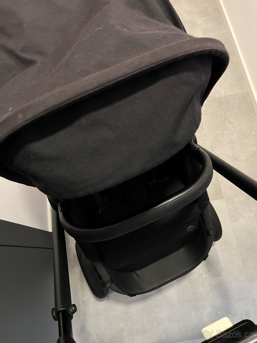 Cybex Eos Lux Black - 6