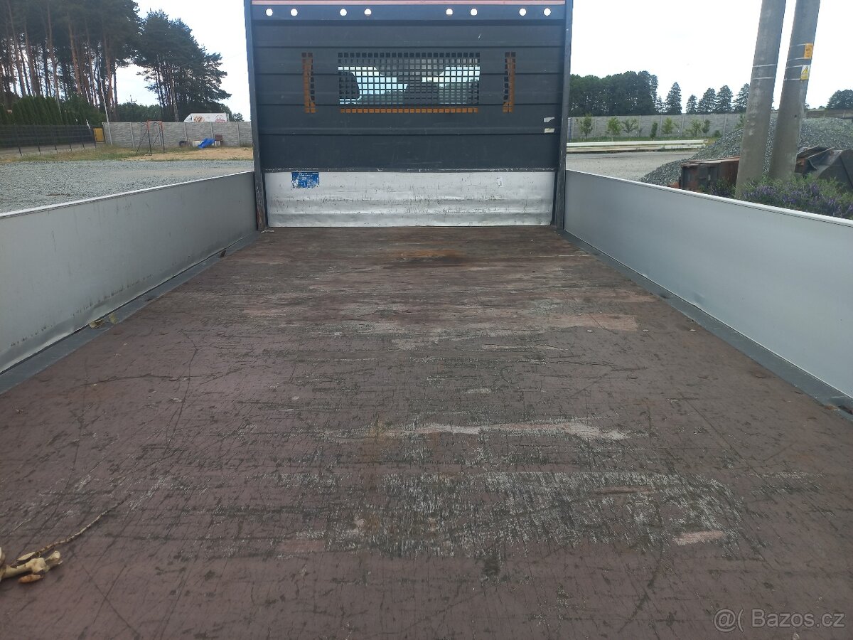 Prodám užívaný mercedes Sprinter 413 CDI - 6