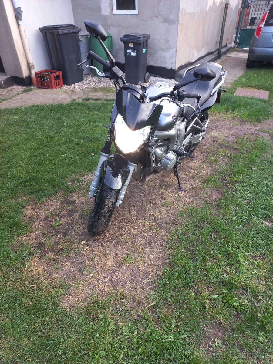 Yamaha fz6 S - 6