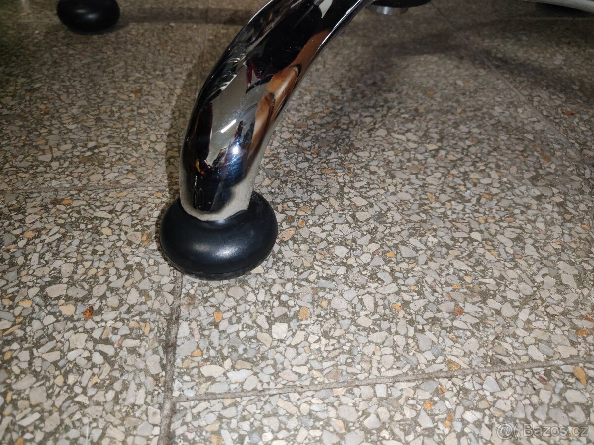 Kadeřnické - kancelářské křesla - 6