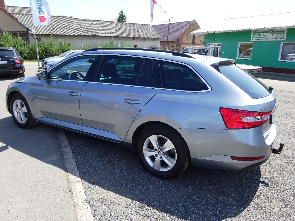 SUPERB COMBI III FC Bussines 2,0 TDI 110kW + 7st. DSG-1.Maj. - 6