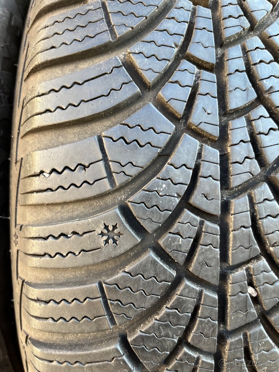 Good year zimní pneu+plechová kola Škoda - 6