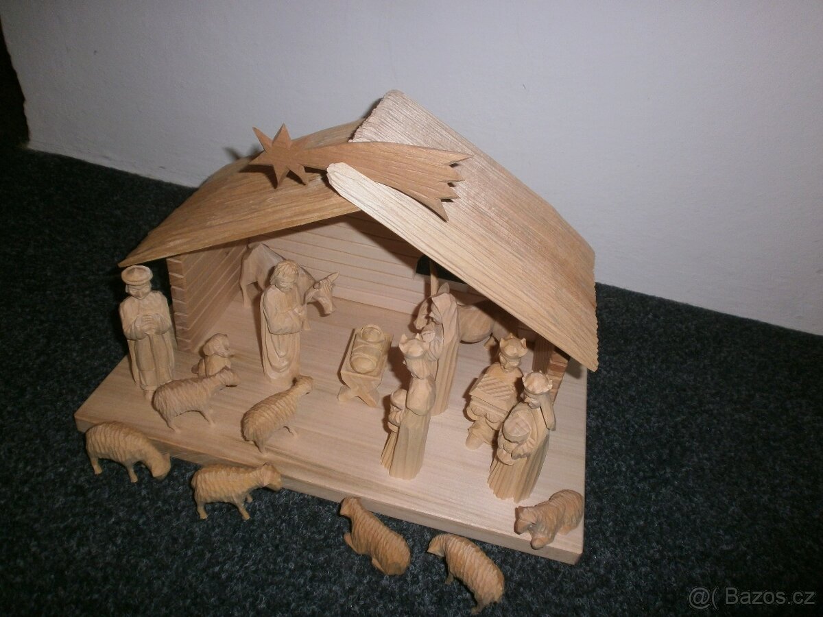 Ručně vyřezávaný český betlém 14a3 - 6