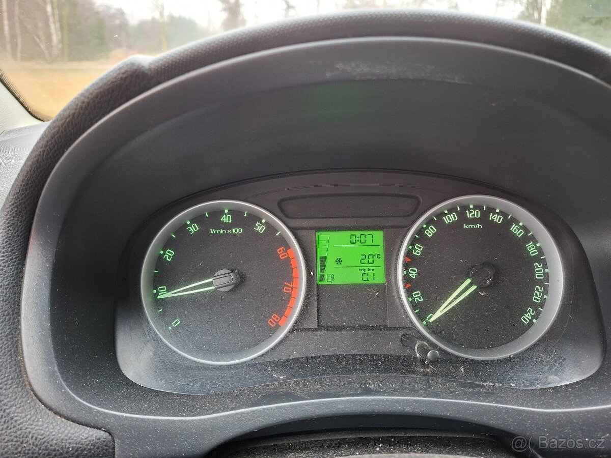 Prodám Škoda Roomster - 6