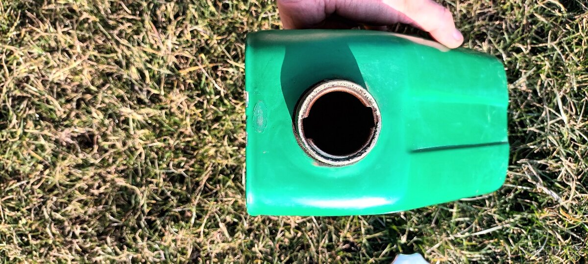 Babetta 210 - pěkná zelená nádrž - 6