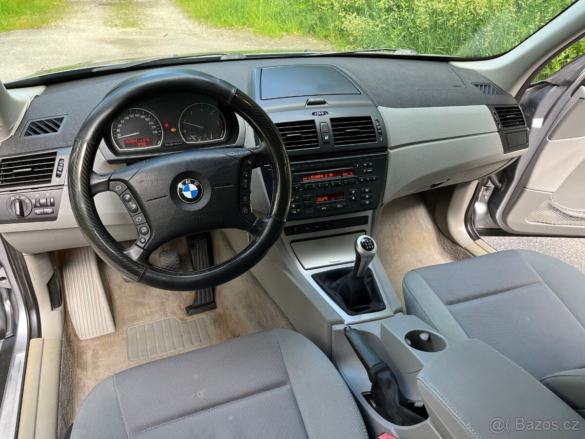 BMW X3 2.0d, 4x4, tažný zařízení - 6