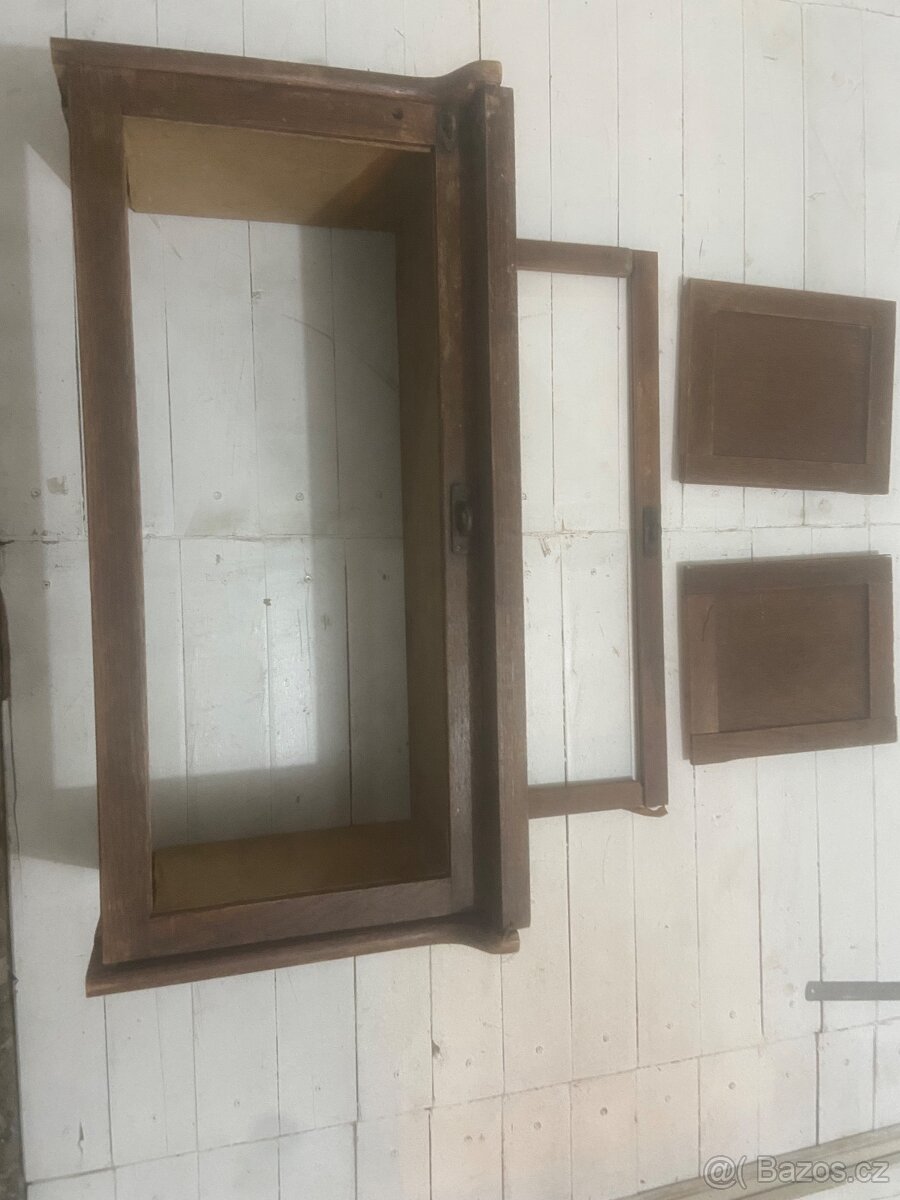 Americká knihovna Jerry - komponenty k repasi - 6