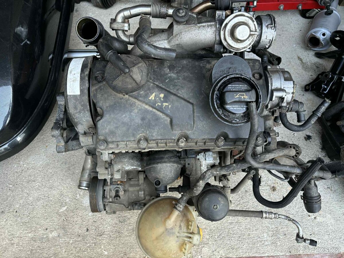 prodám Motor 1.9tdi 85kw AUY - 6