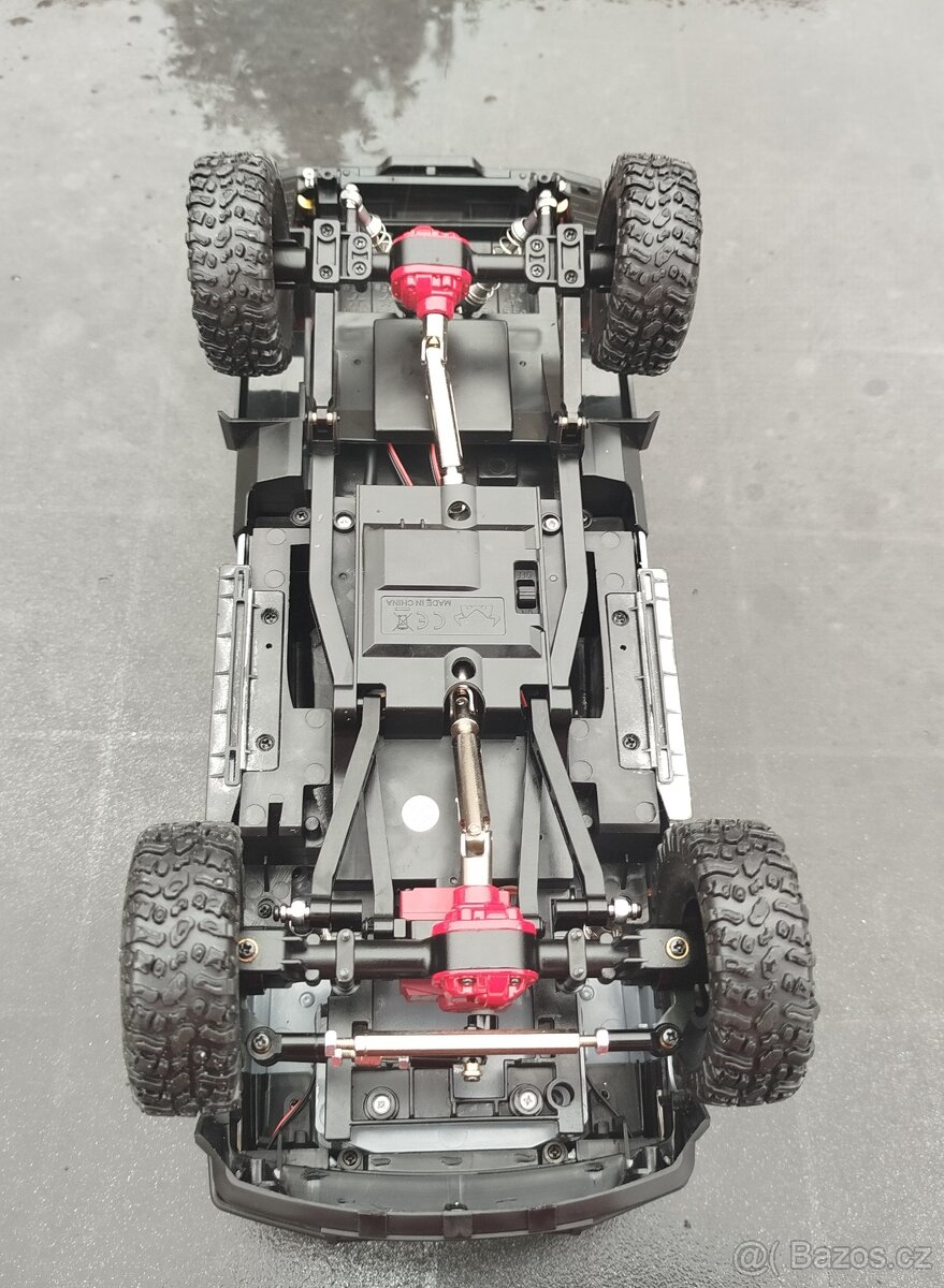 RC auto L.Rover MN 82 - 6