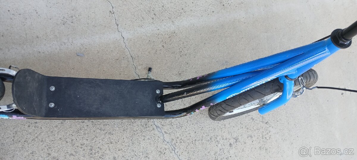 Koloběžka Worker City 16" kola - 6