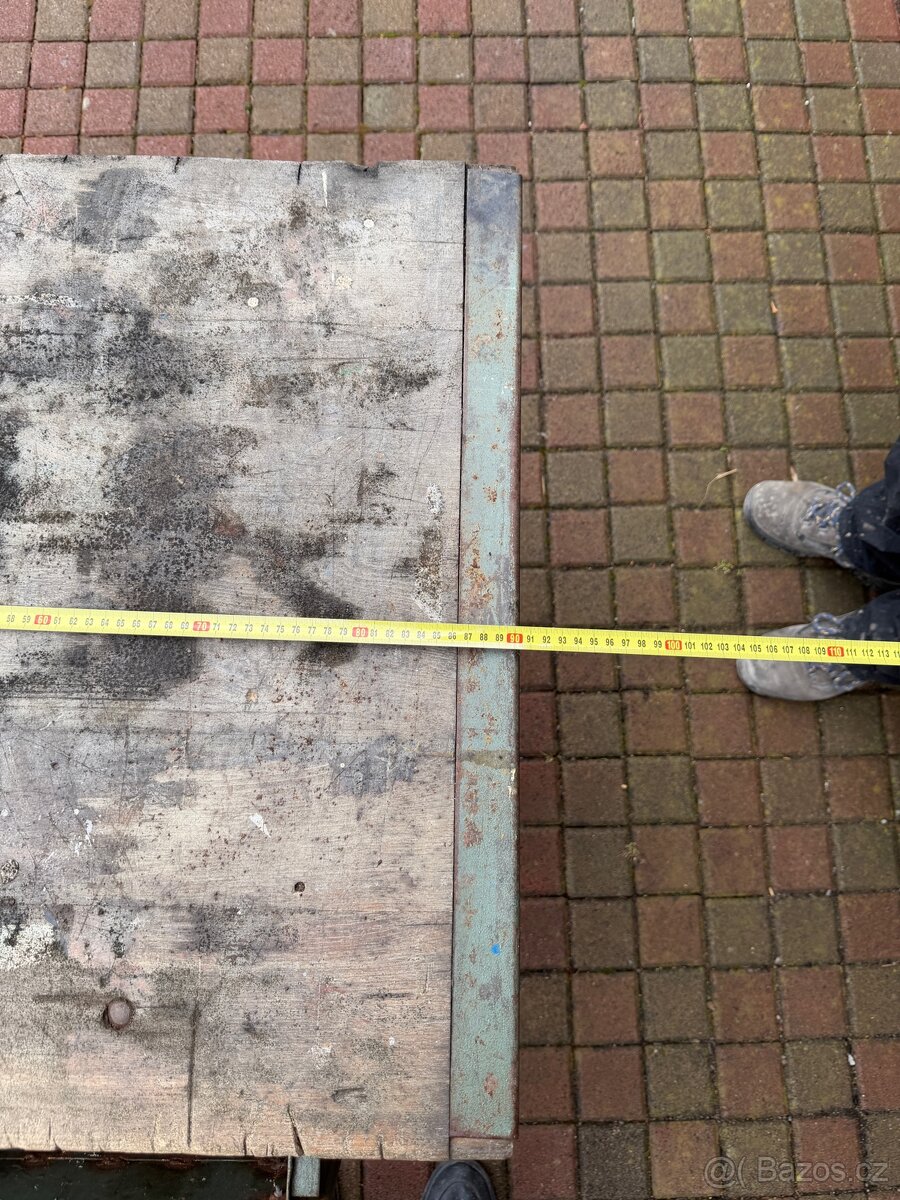 Dílenský ponk se svěrákem YORK 100mm - 6