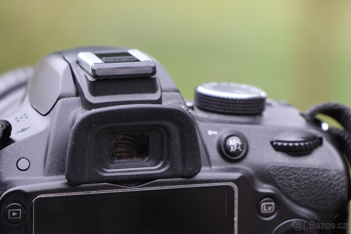 Nikon D3200 s příslušenstvím - 6