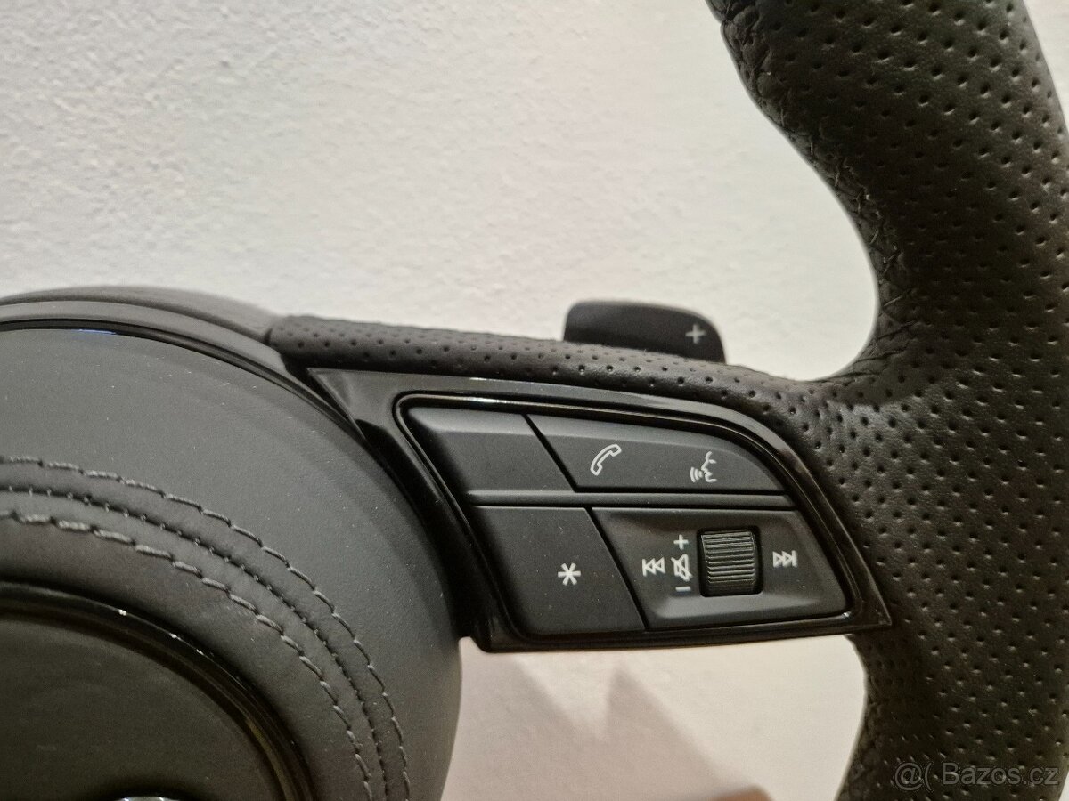 Krásny AUDI MULTIFUNKCNY VOLANT ZKOSENY RS PADLAMI - 6