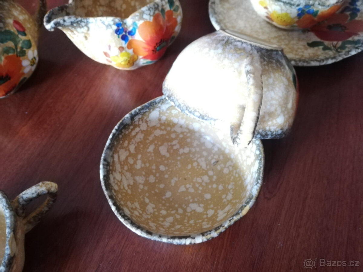 STARÉ SKLO MEDOVÉ AJ. - 6