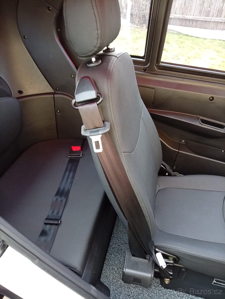 Elektro téměř nová tříkolka - 6