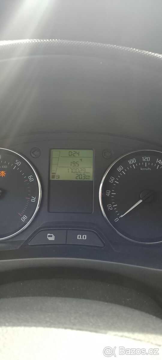 Škoda fabie 2 rok2012 - 6