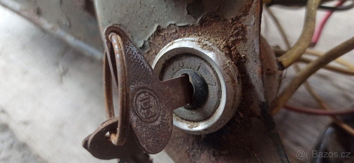 Tatra 57 A přístojová deska - 6