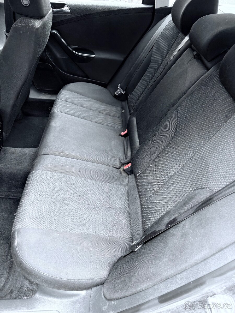 Volkswagen Passat B6 - 6