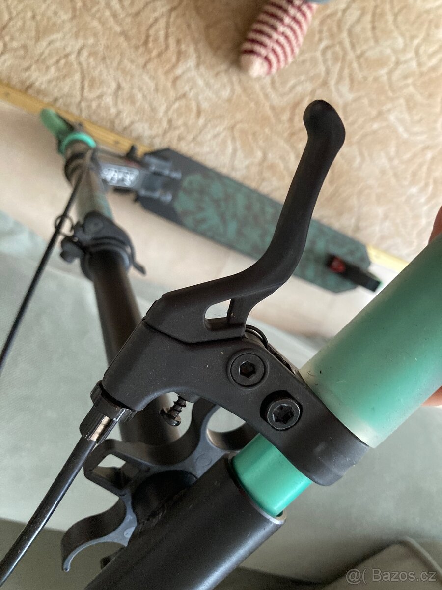 Kolobezka Decathlon - 6