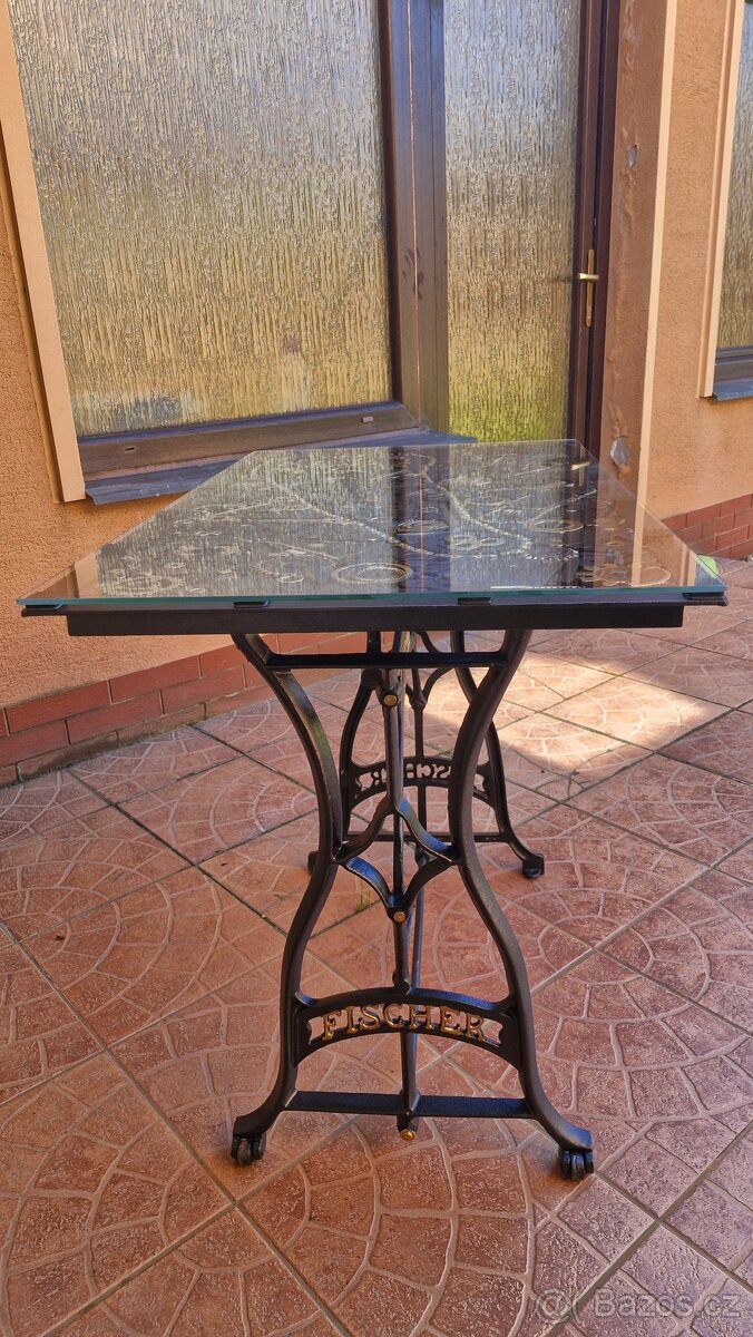Stůl z kovu - 6
