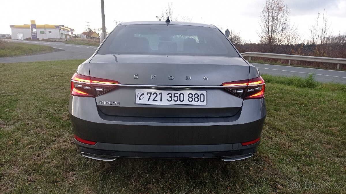 Škoda Superb, 2,0 TDi Laurin & Klement DSG - 6