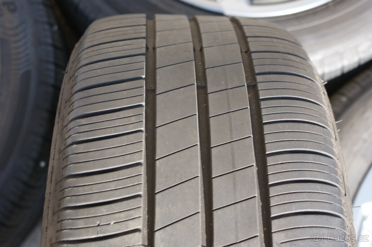 pekna sada grafitovych alu kol R16 Seat Audi Skoda VW - 6