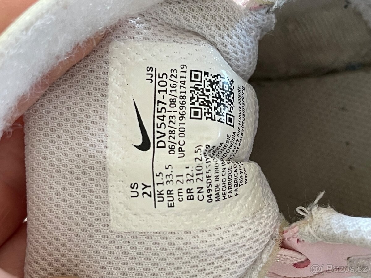 Dívčí tenisky Nike velikost 33,5 - 6