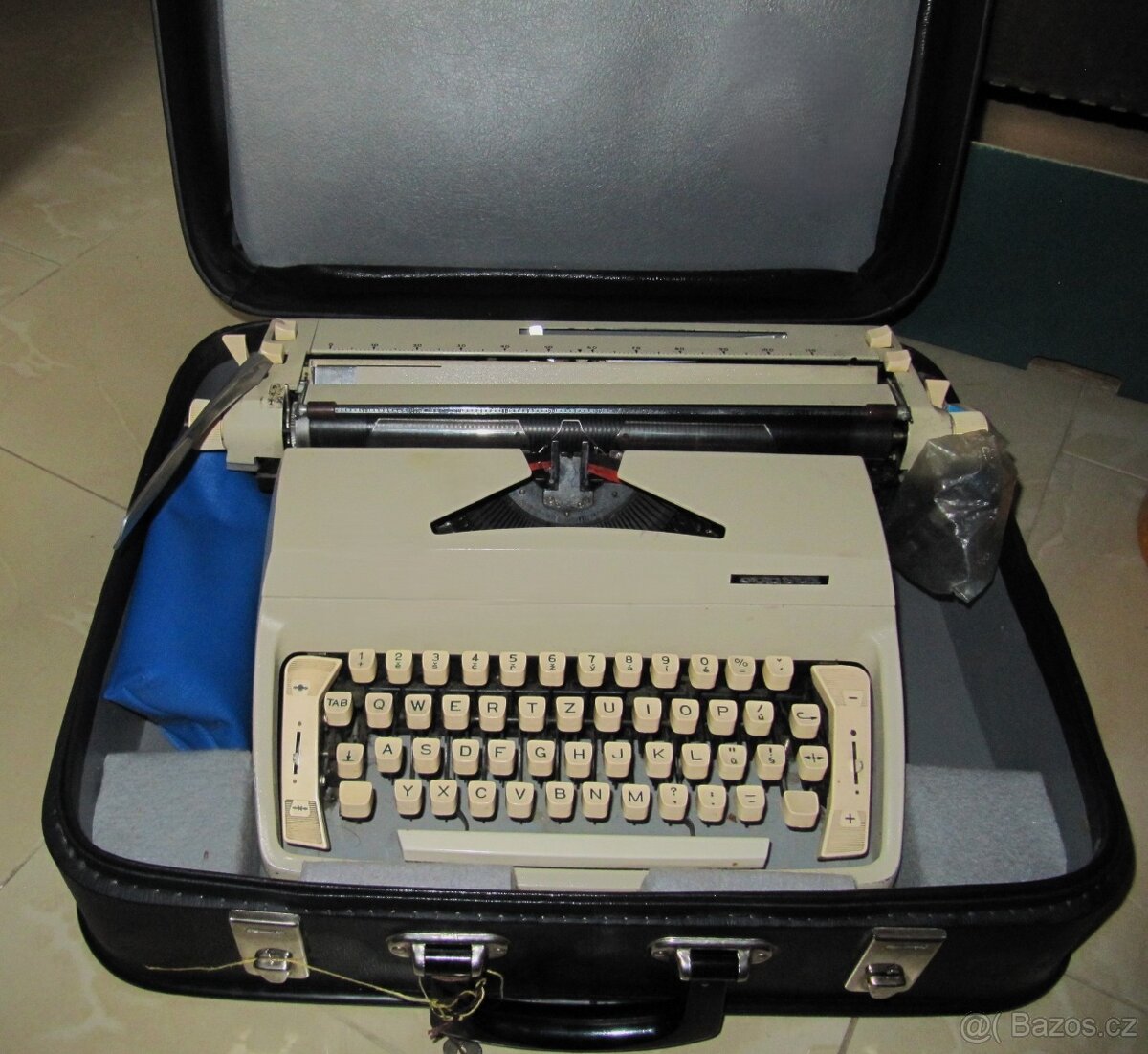 Psací stroj CONSUL kufříkový-222.2 TZECHOSLOVAKIA - 6