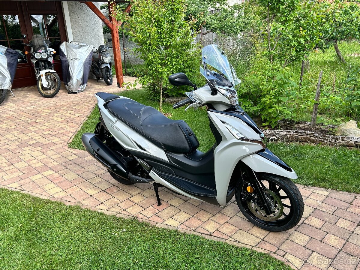 Kymco Agility 300i ABS - 6