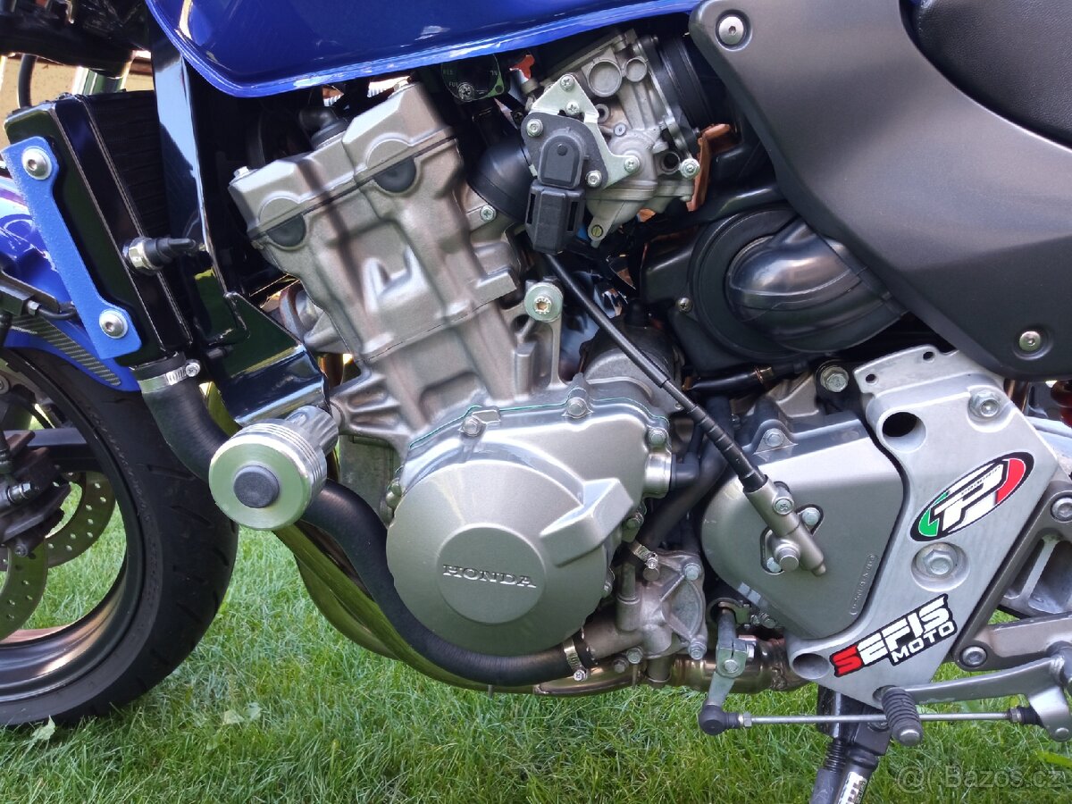 Honda CB600F Hornet - 6