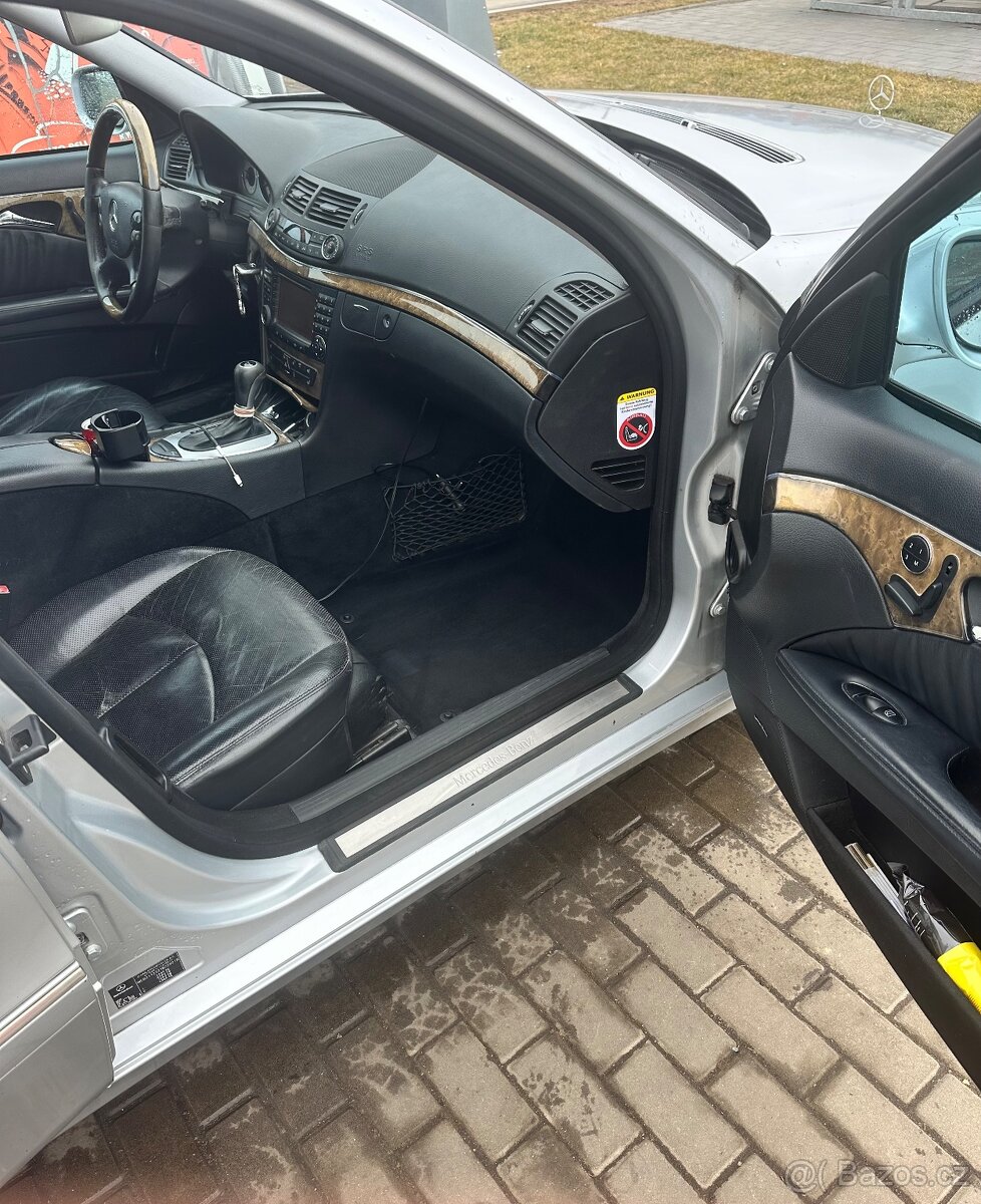 Mercedes benz E w211 320CDI - 6