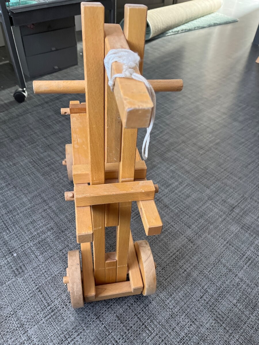 RETRO HRAČKA dřevěný jezdící skládací kůň - 6