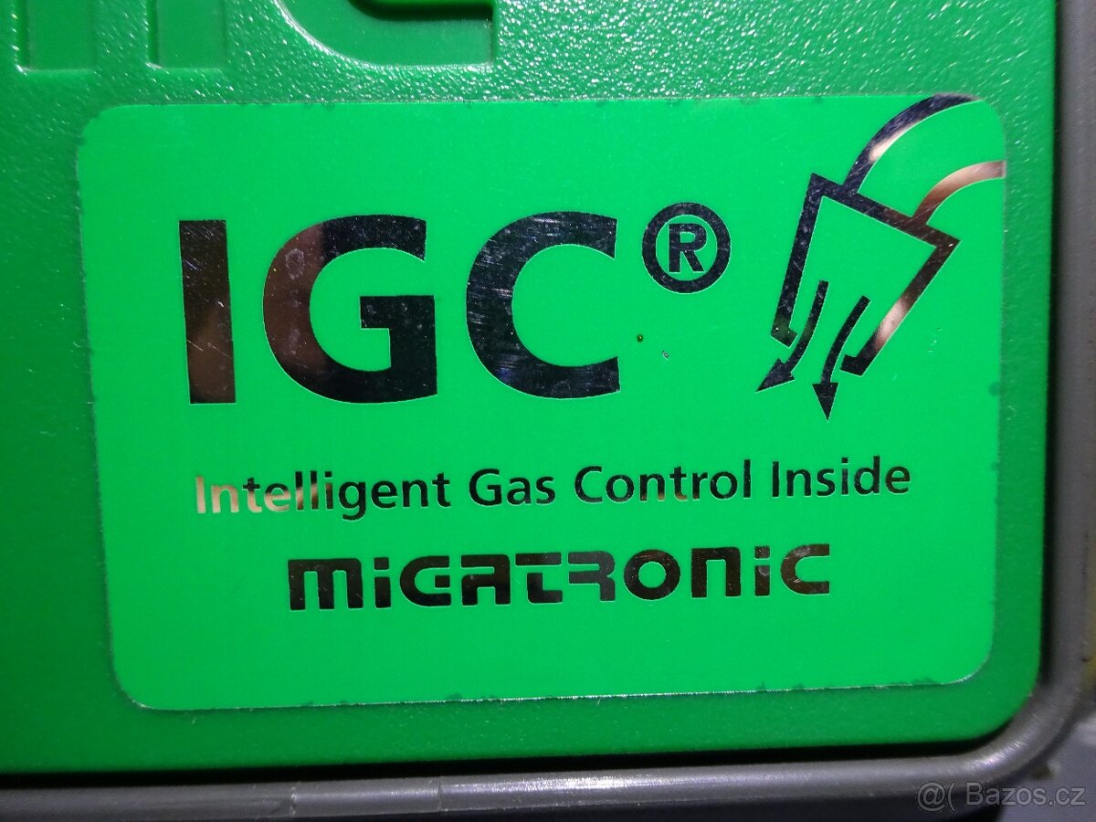 Robotická svářečka Migatronic - 6