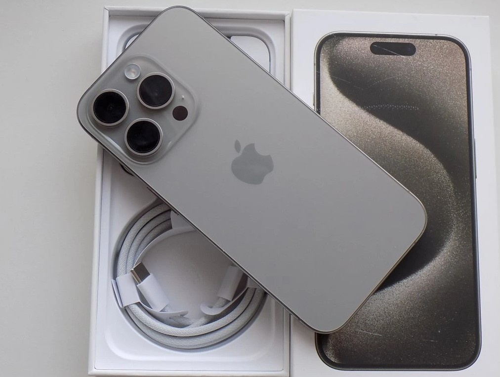 Apple iPhone 15 Pro 128GB Přírodní titan, ZARUKA, TOP - 6