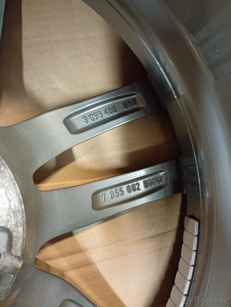 Originální disk R18 pro BMW G30 G31 styling 662M - 6