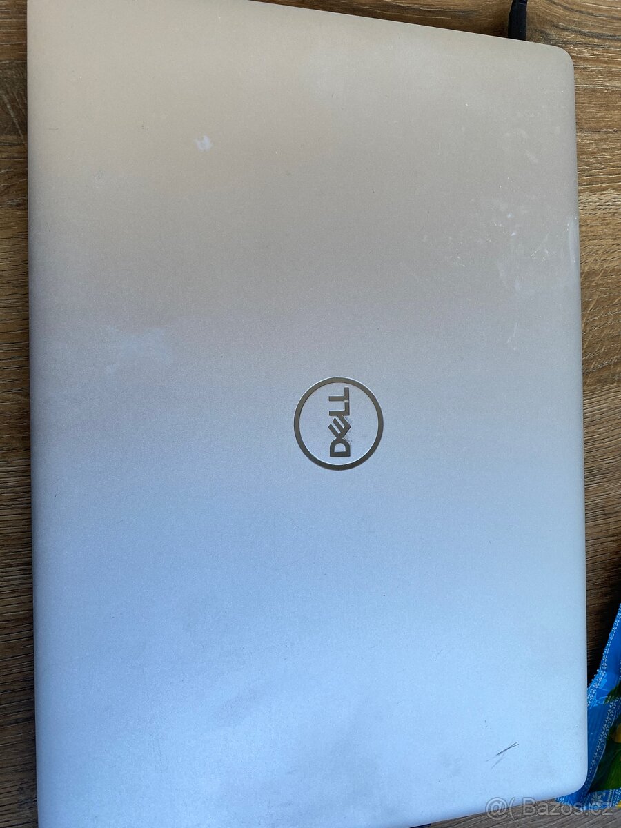 Dell inspirion 15 5000 - 6